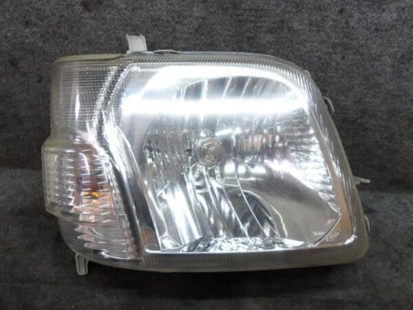 DAIHATSU Hijet 2016 Right Headlight