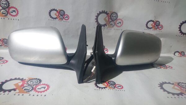 Toyata Avensis Genuine Retractable Side Mirrors Pair 2004