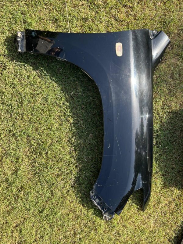 Toyota Land Cruiser 2012 Right Side Fender