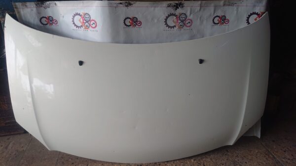 Toyota IST 2007 Bonnet (Pearl White)