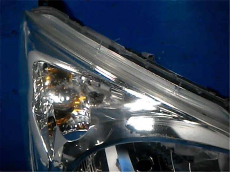 Used Suzuki Spacia (2015) Right Headlight