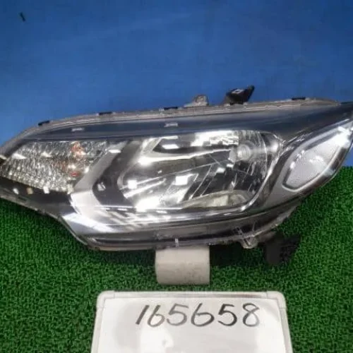 Honda Fit 2014 Left Headlight DAA-GP5